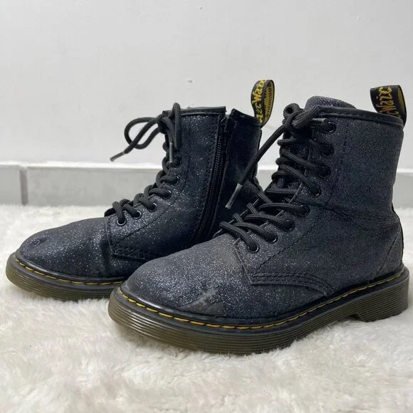 Dr. Martens Kid's Delaney Iridescent Glitter Combat Boots Lace Up Shoes Size 1 - Picture 2 of 11